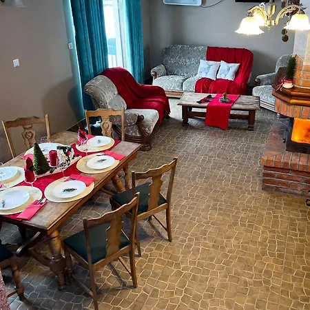 Zielona Zagroda بيت للعطل *